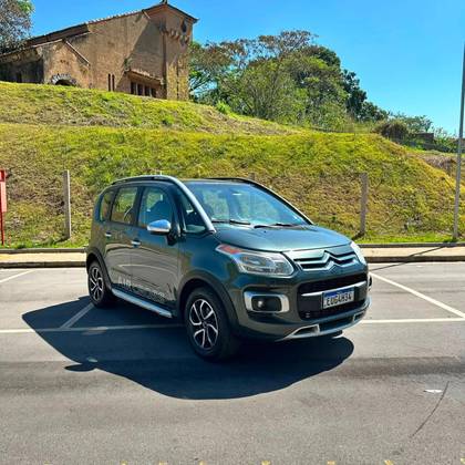 CITROËN AIRCROSS 1.6 EXCLUSIVE 16V FLEX 4P MANUAL CITROËN AIRCROSS 1.6 EXCLUSIVE 16V FLEX 4P MANUAL